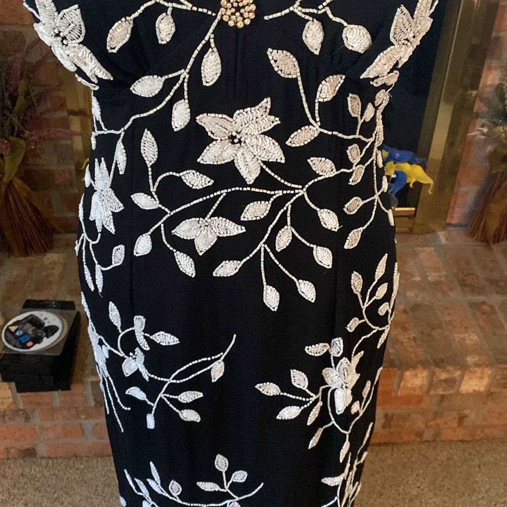 Y2K cache 100% silk asymmetrical hemline dress GORGEOUS - Picture 3 of 16